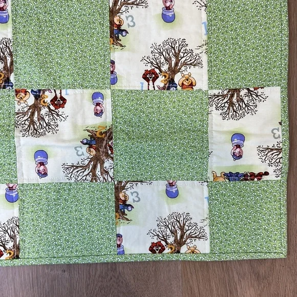 Winnie the Pooh Baby Quilt with Plush Bear Nursery Blanket 32.5” x 32.5” - Picture 7 of 11
